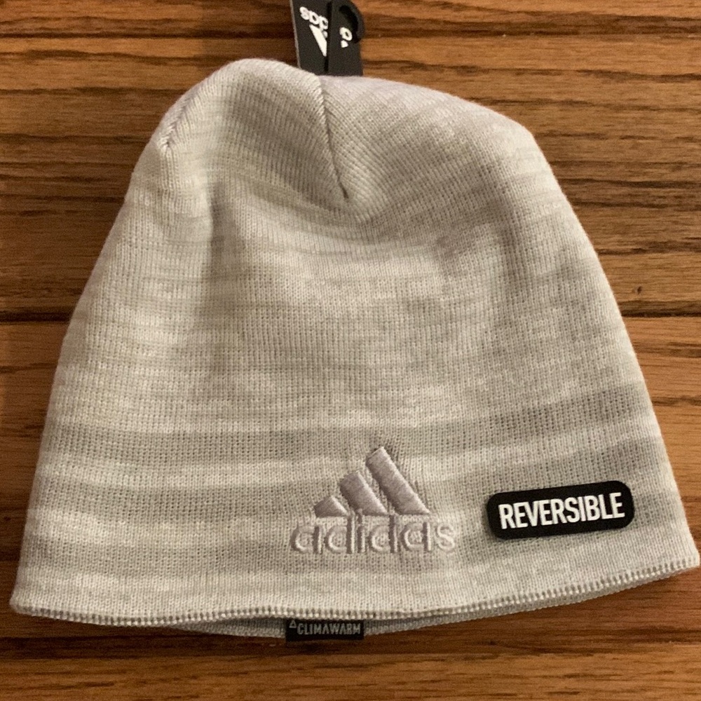 Adidas reversible beanie - Picture 2 of 8